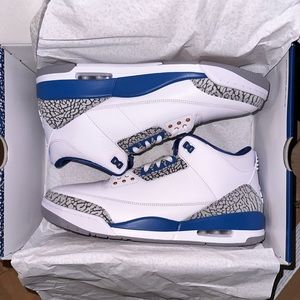 Jordan retro 3 wizards new blue cement size 14